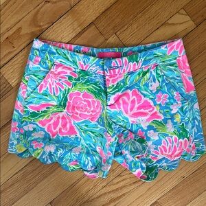 Lilly Pulitzer Buttercup Stretch Shorts